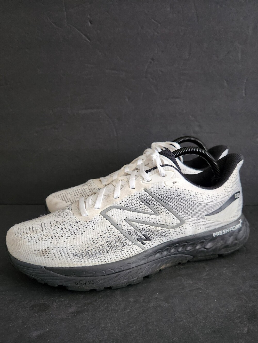 New Balance Oreo Mens Size 9.5 Fresh Foam X Running